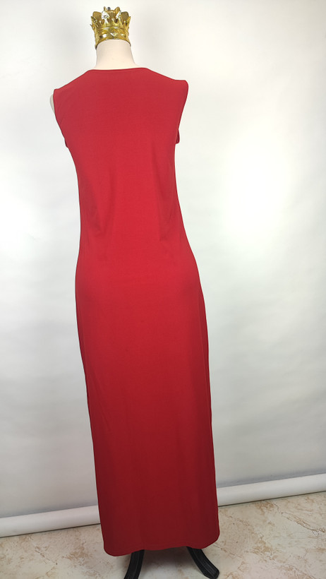 پیراهن زنانه وارداتی استوک قرمز، بلند، بدون آستین، طراحی ساده و شیک، مناسب استایل مجلسی، سایز ۳۸ تا ۴۰.