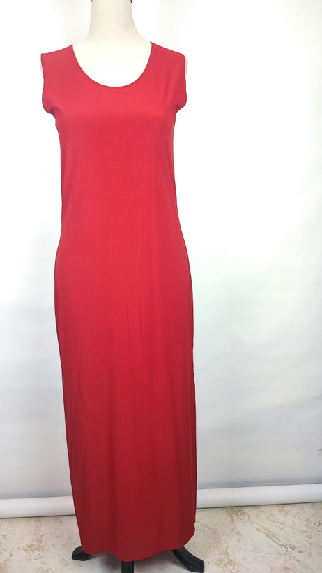 پیراهن زنانه وارداتی استوک قرمز، بلند، بدون آستین، طراحی ساده و شیک، مناسب استایل مجلسی، سایز ۳۸ تا ۴۰.