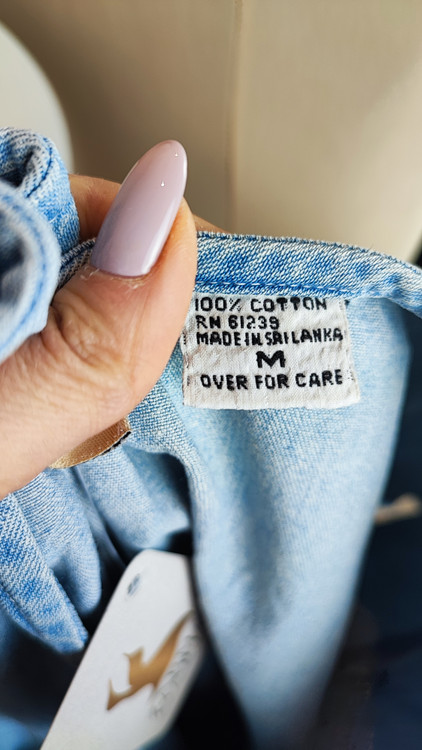 پیراهن جین آبی روشن زنانه قد متوسط مدل دکمهدار وارداتی کد ۱۵۶۴ گالری زرما