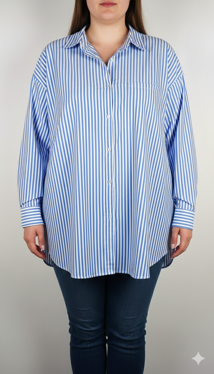 شومیز سایز بزرگ زنانه وارداتی راه راه آبی روشن و سفید مدل دکمهدار کد