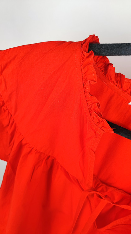 شومیز زنانه سایز بزرگ کد ۲۰۳۵ رنگ نارنجی با یقه بنددار و آستین چیندار * نمای تنخور: استایل شیک شومیز مجلسی سایز ۵۴ و ۵۶ وارداتی مناسب دورهمی و مهمانی