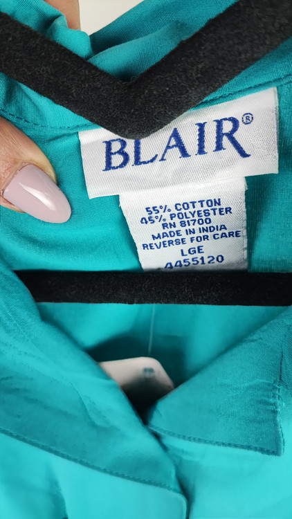 شومیز زنانه دکمهدار آبی فیروزهای یقه مردانه کد ۲۰۷۸ مناسب سایز بزرگ