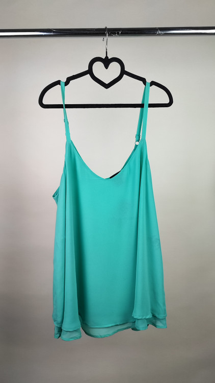 تاپ بنددار زنانه دو لایه رنگ سبز کلهغازی کد ۲۰۸۷ مناسب سایز ۴۸ و ۵۰