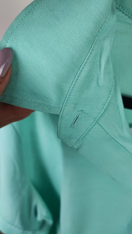 شومیز زنانه دکمهدار سبز نعنایی یقه مردانه کلاسیک کد ۱۹۴۱ مناسب سایز ۴۲ تا ۴۴