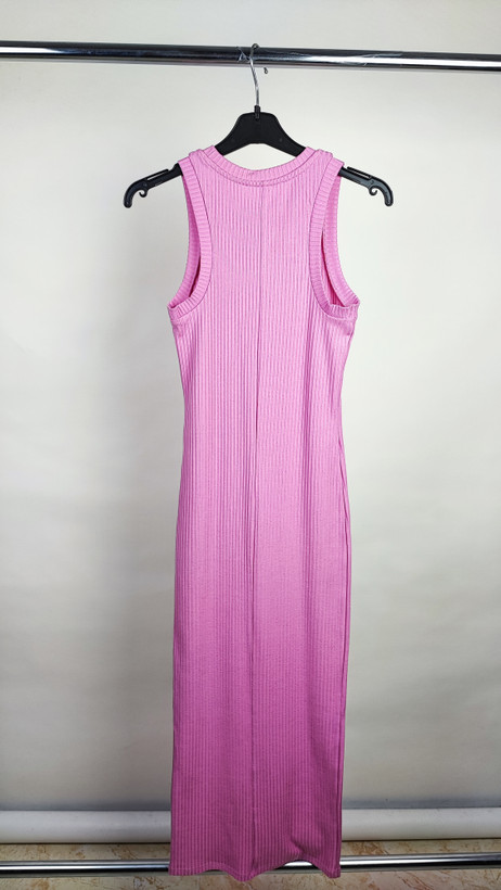 پیراهن میدی زنانه صورتی روشن بافت کبریتی ظریف کد ۱۰۳۸ * تصویر تنخور: مدل پیراهن آستین حلقهای جذب زنانه صورتی مناسب استایل کژوال و مهمانی