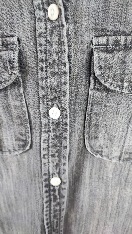 شومیز جین زنانه ذغالی برند Merona استوک اروپایی گرید A مناسب استایل اسپرت و روزمره