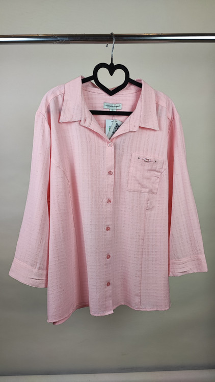 شومیز زنانه طوسی برند مرونا (Merona) استوک گرید A با دو جیب روی سینه و دکمههای سفید