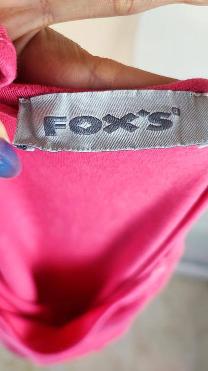 تیشرت زنانه صورتی برند FOX'S استوک اروپایی وارداتی تولید لهستان مناسب استایل روزمره