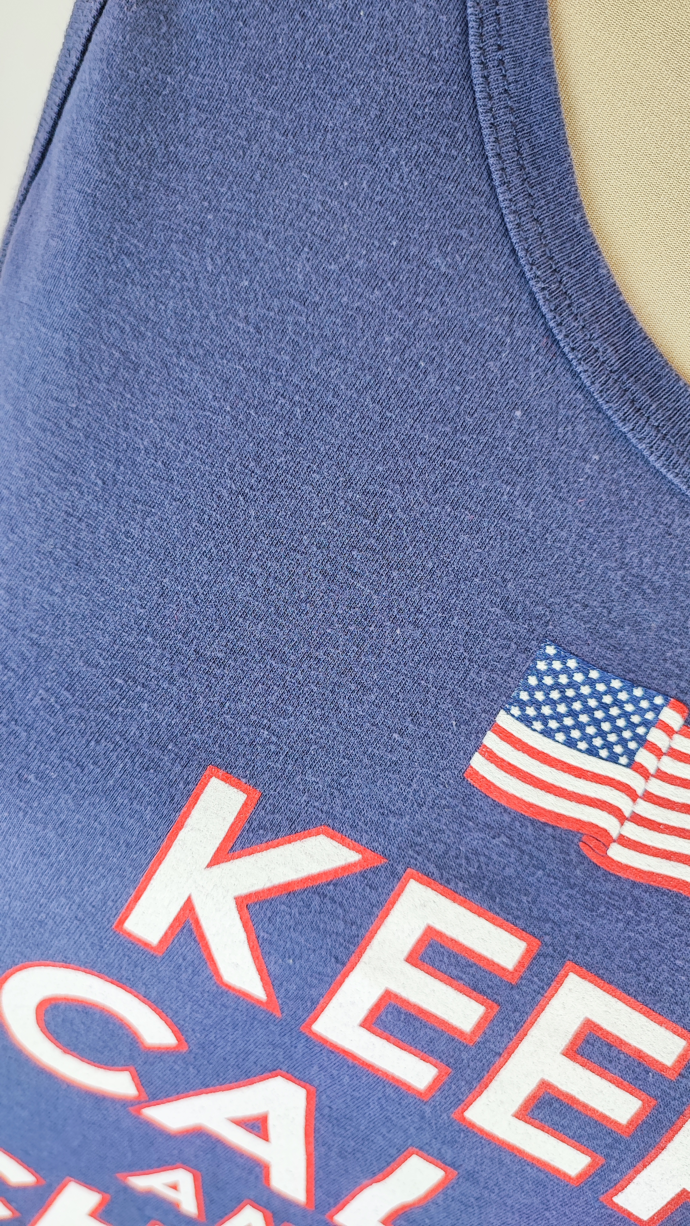 تاپ رکابی زنانه سرمهای برند چایو تیس استوک وارداتی کد ۲ با چاپ نوشته سفید و قرمز