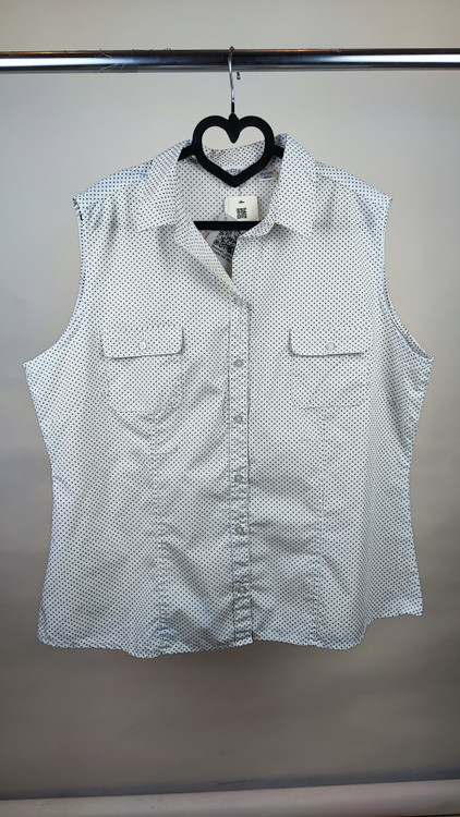 تاپ یقه برگردان زنانه سفید خالخالی مشکی برند رایدرز بای لی استوک وارداتی سایز بزرگ دکمهدار