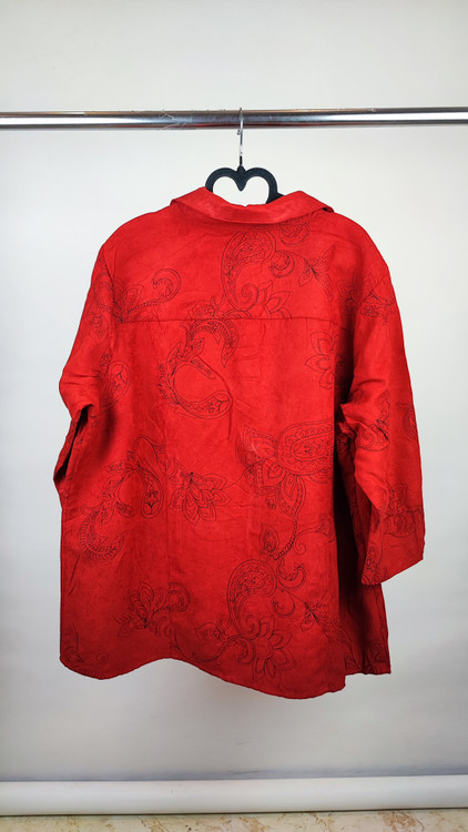 شومیز زنانه قرمز برند کرافت اند بارو استوک اروپایی طرحدار آستین سه ربع مناسب سایز بزرگ