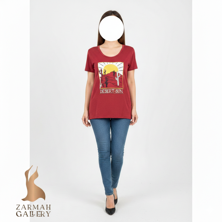 تیشرت زنانه زرشکی برند Twik طرح خورشید و کاکتوس استوک وارداتی اورجینال مناسب استایل روزمره