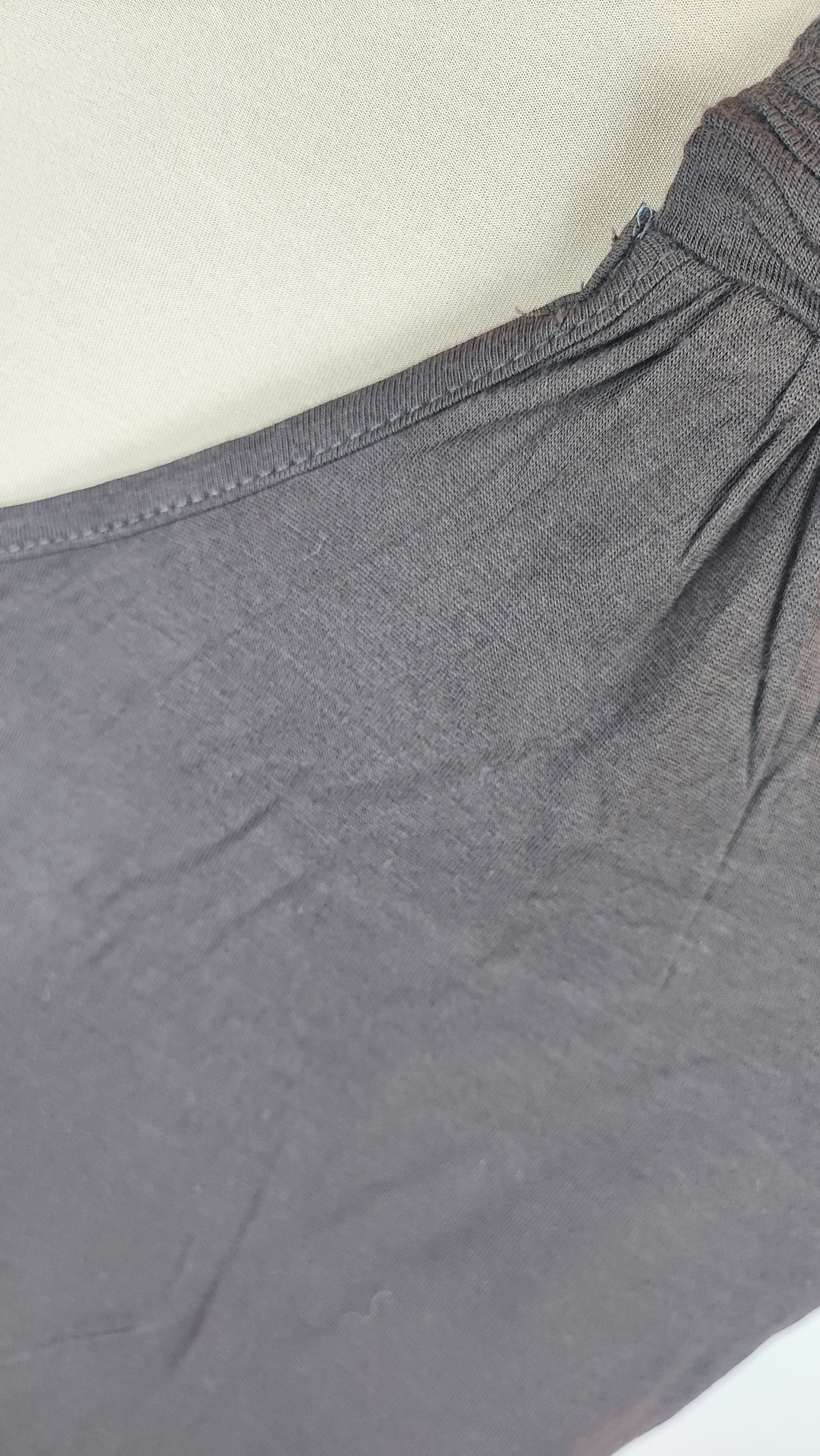 تاپ بندی زنانه قهوهای سوخته برند Wet Seal استوک وارداتی مناسب استایل راحتی و زیر کت