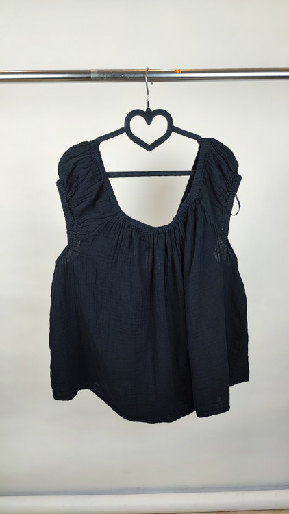 شومیز مشکی زنانه سایز بزرگ برند اولد نیوی جنس نخی خنک مناسب استایل کژوال و روزمره