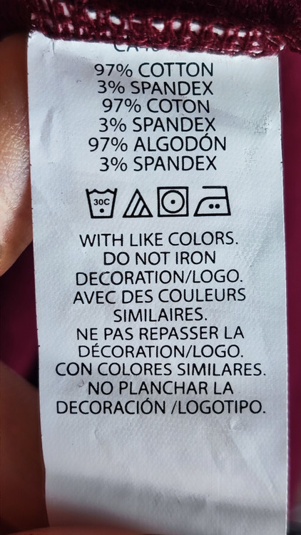 پولوشرت یقه دار زنانه برند PLACE رنگ زرشکی استوک وارداتی کد ۲ مناسب سایز ۳۴ و ۳۶