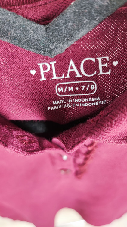 پولوشرت یقه دار زنانه برند PLACE رنگ زرشکی استوک وارداتی کد ۲ مناسب سایز ۳۴ و ۳۶