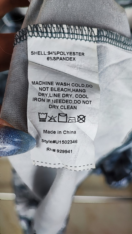 شومیز زنانه سایز بزرگ برند سوزان بترو رنگ سرمهای سفید ابروبادی مدل آستین کوتاه مناسب استایل روزمره