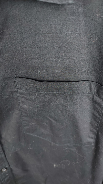 شومیز مشکی دکمهدار زنانه سایزبزرگ برند کتان آن استوک اروپایی کد ۱۸۹۷ مناسب استایل کژوال