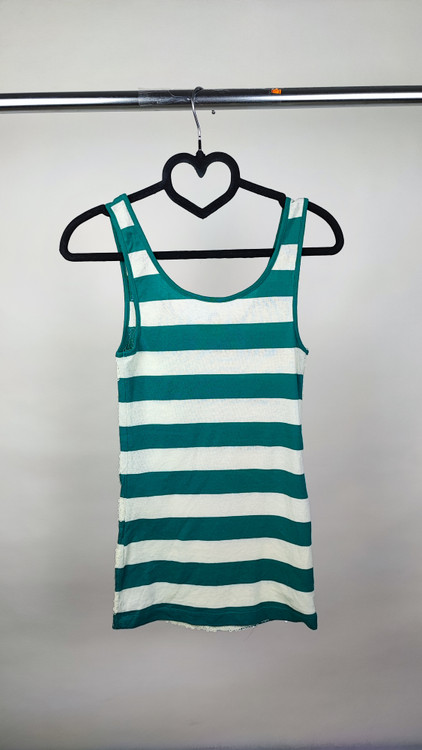 تاپ رکابی زنانه استوک اورجینال برند اولد نیوی رنگ سبز سفید راهراه مناسب سایز ریز