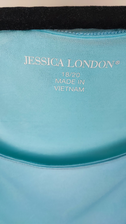 شومیز زنانه سایز بزرگ برند جسیکا لندن رنگ آبی روشن استوک وارداتی کد ۱۷۷۸ >