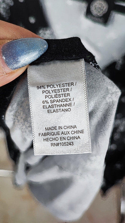 شومیز مشکی گلدار ریز زنانه سایز بزرگ برند Bobeau وارداتی استوک مناسب استایل کژوال