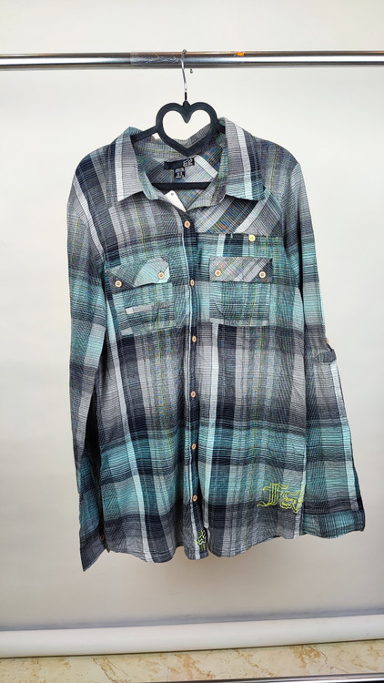 شومیز چهارخونه زنانه نخی برند فاکس رنگ سبز آبی و طوسی استوک اورجینال مناسب استایل کژوال