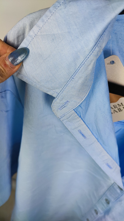 شومیز مانتویی زنانه استوک آبی روشن برند وارداتی کد ۲۲۲۲ سایز بزرگ مناسب استایل کژوال - فروشگاه زرماه گالری