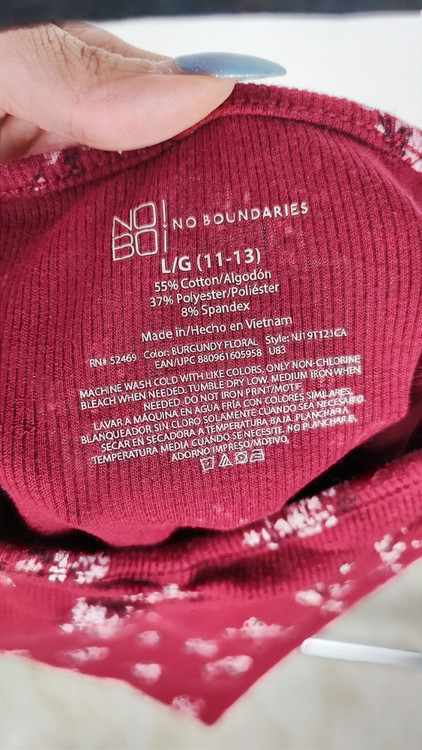 تاپ بندی زنانه استوک خارجی برند نو باندریز رنگ زرشکی گلدار پارچه کبریتی گرید B مناسب استایل راحت و خانگی