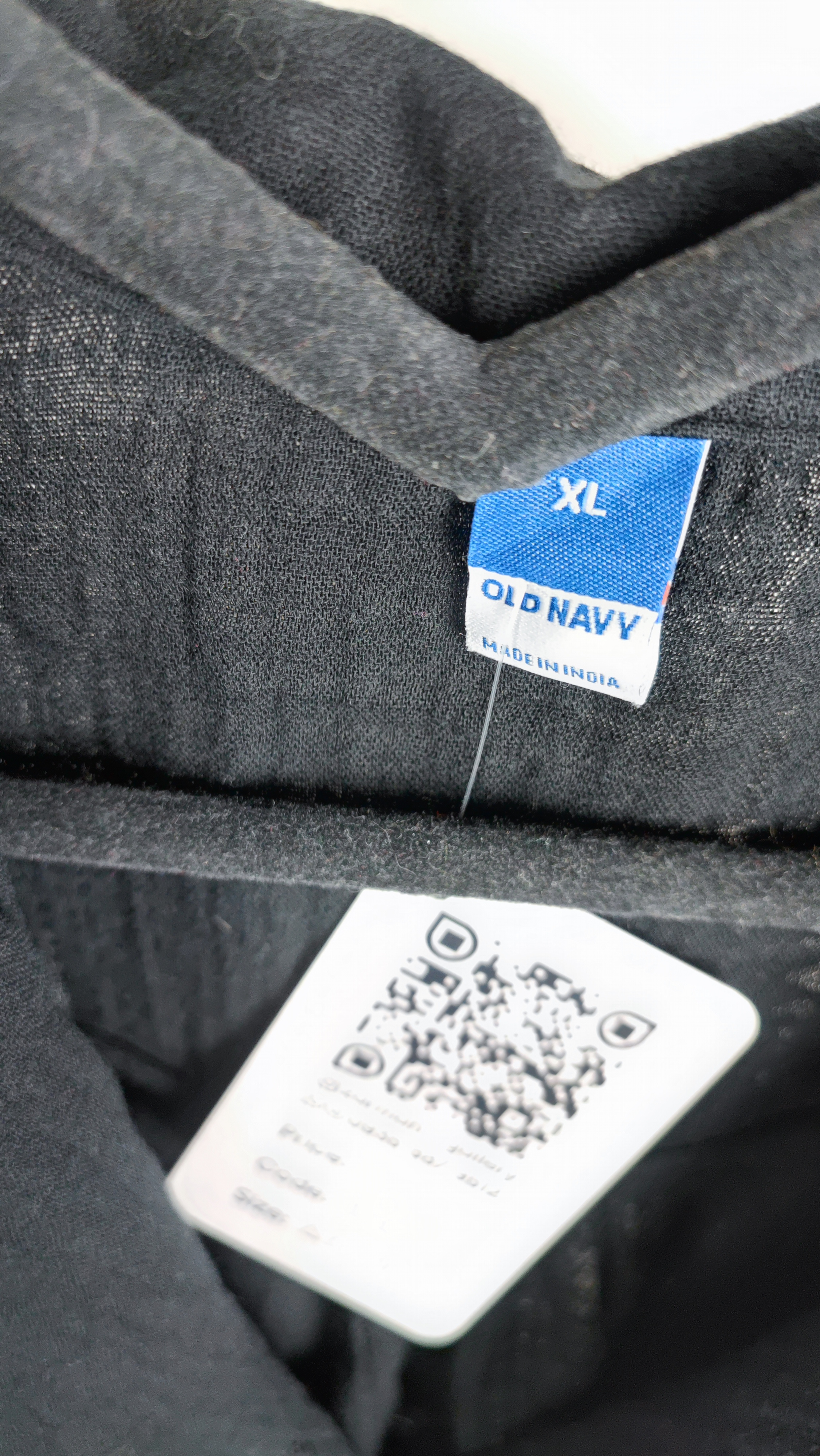 شومیز آستین کوتاه زنانه سایز بزرگ برند Old Navy رنگ مشکی جنس نخی مناسب استایل روزمره و تابستانی