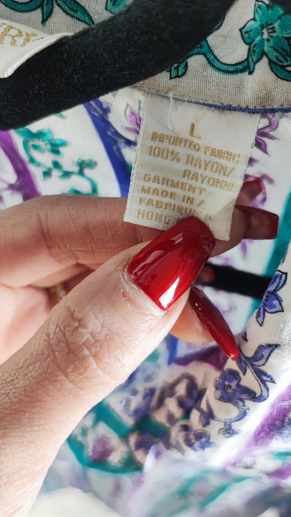 شومیز زنانه سایز بزرگ برند جان هنری استوک وارداتی طرحدار رنگی مناسب فصل گرم