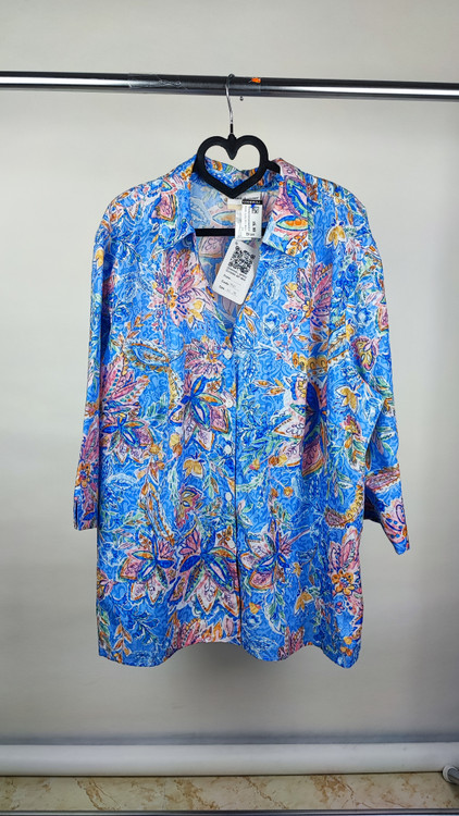 شومیز زنانه سایزبزرگ برند آلفرد دانر طرح گلدار آبی استوک وارداتی گرید A مناسب استایل راحتی و مجلسی گالری زرماه