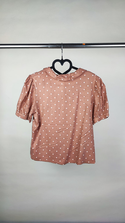 شومیز زنانه آستین کوتاه خالدار رنگ کالباسی برند دیوید جونز کد 1908 استوک اروپایی گرید