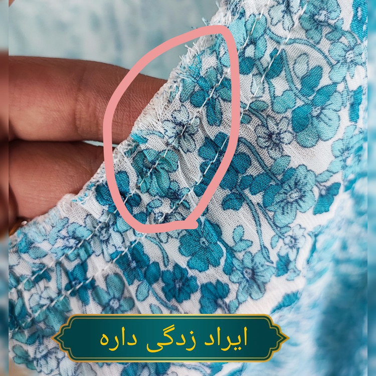 پیراهن زنانه آبی گلدار مدل سرشانه قایقی برند استوک خارجی کد 908 با ایراد جزئی در دوخت