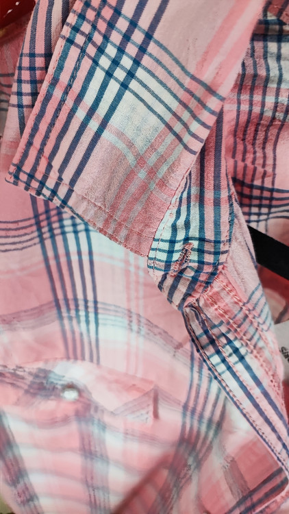 شومیز نخی چهارخونه صورتی و سرمهای زنانه سایزبزرگ برند سوما SONOMA گرید A زرماه گالری