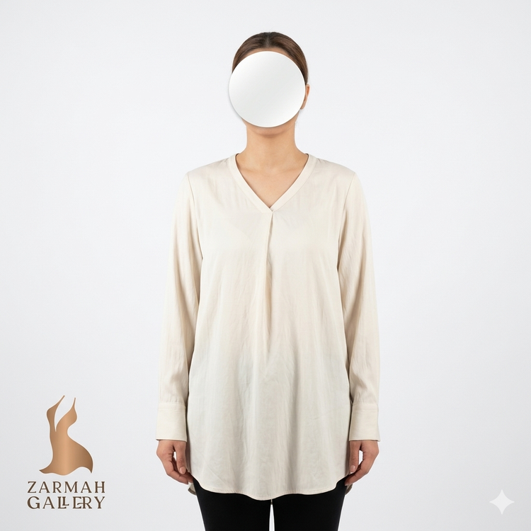 شومیز زنانه استوک برند زارا رنگ کرم/شیری یقه هفت با پلیسه جلوی سینه و سرآستین دکمهدار مناسب سایز ۴۲ تا ۴۴ از زرماه گالری