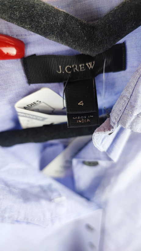 شومیز آستین بلند زنانه استوک اصل برند جی کرو (J.CREW) رنگ آبی ملانژ با نوار پولکی طلایی کنارهها مناسب استایل نیمهرسمی