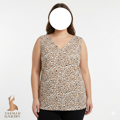 تاپ زنانه بدون آستین برند ناین وست رنگ کرم و مشکی با طرح پوست ماری و یقه هفت مناسب استایل تابستانی