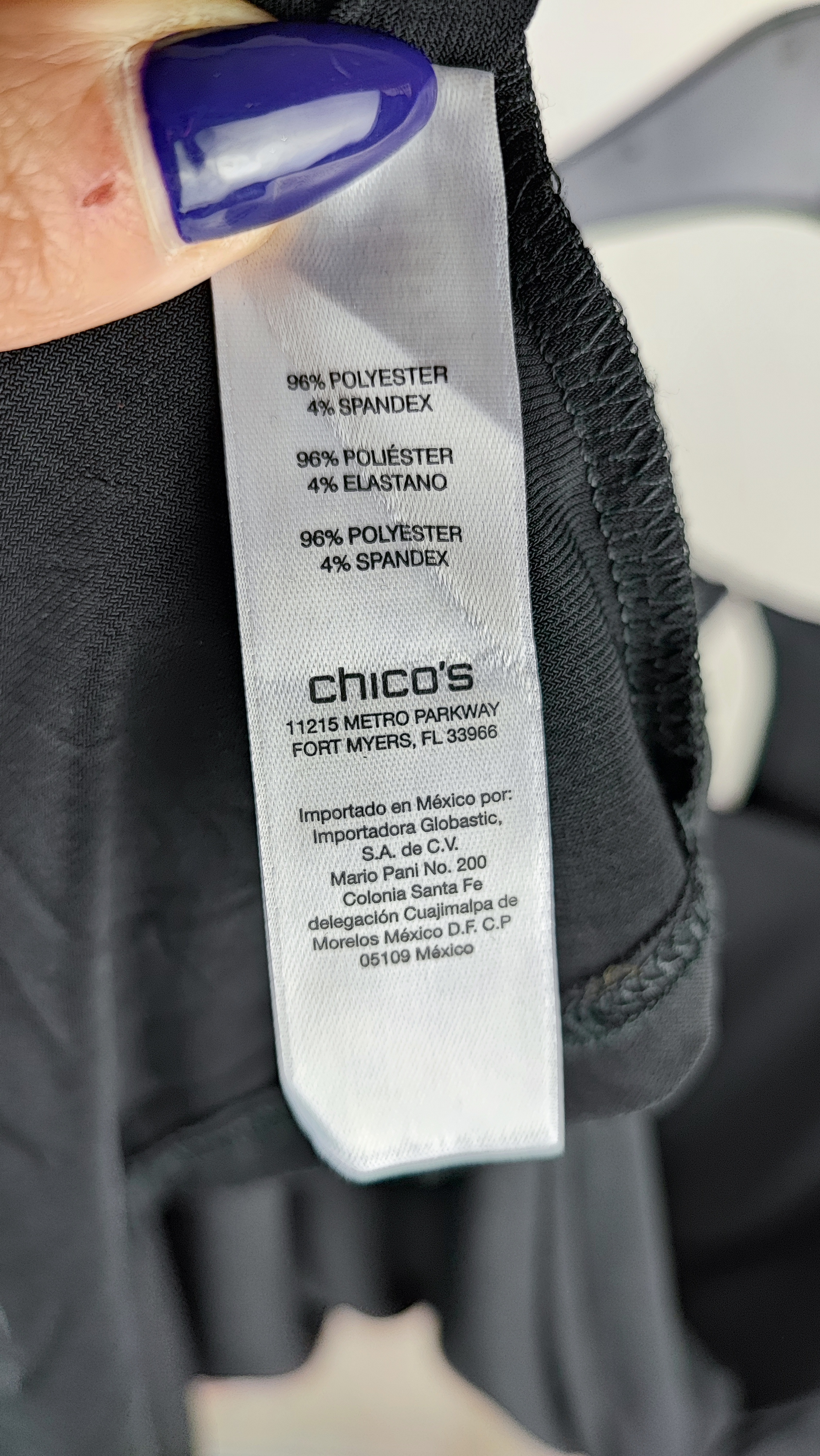 شومیز زنانه مشکی سایز بزرگ برند استوک وارداتی Chico’s مدل نامتقارن مناسب استایل مجلسی و روزمره