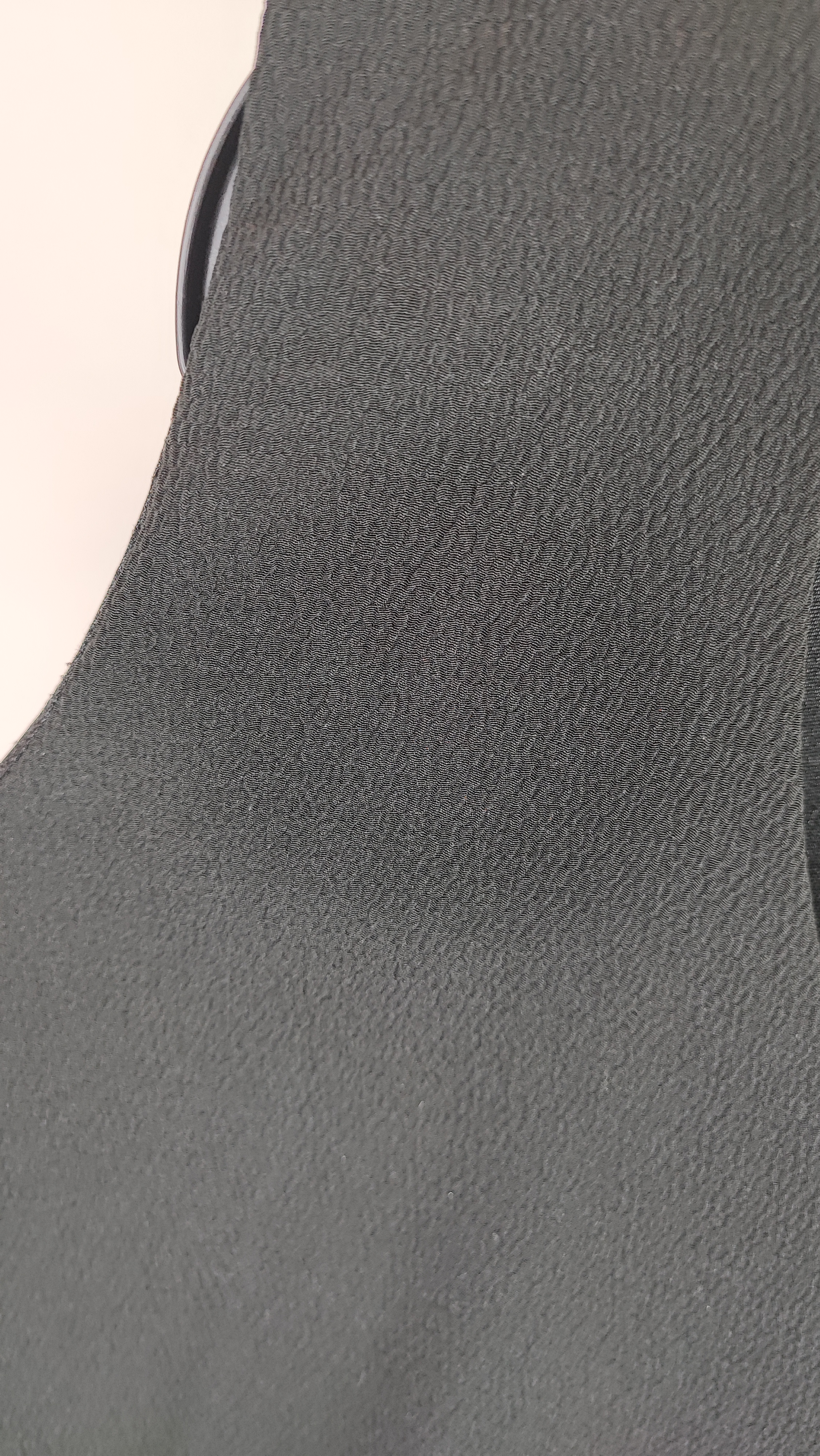 تاپ زنانه سایز بزرگ وارداتی برند سنت ژوال رنگ مشکی ساده مناسب استایل کژوال و رسمی