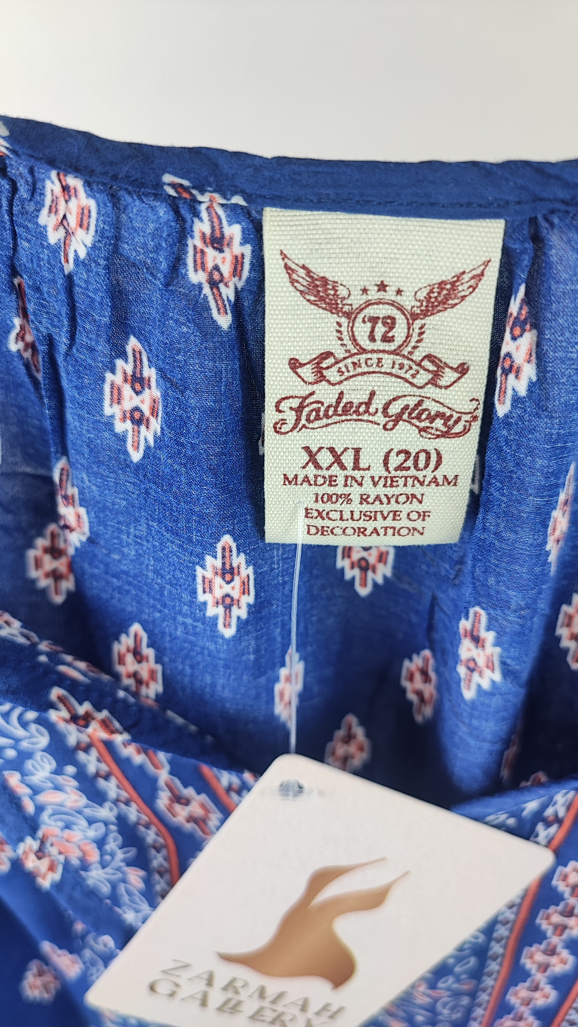 شومیز زنانه آبی کاربنی سایز بزرگ برند فیدد گلوری (Faded Glory) کد 2756 با طرح بوهو و یقه بندی، استوک وارداتی گرید