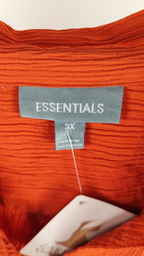 شومیز زنانه استوک وارداتی برند Essentials رنگ نارنجی آجری سایز بزرگ مناسب استایل مجلسی و روزمره