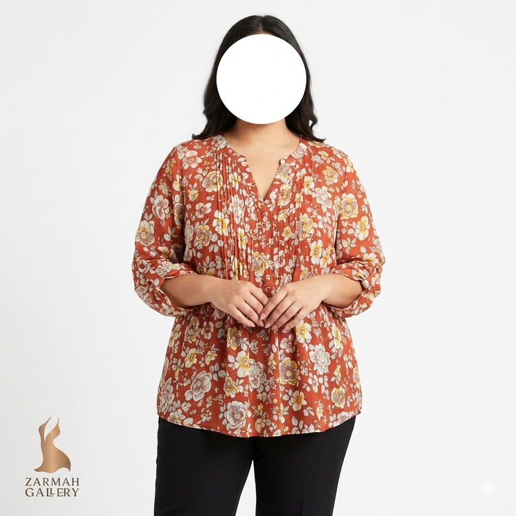 شومیز زنانه سایز بزرگ برند Torrid با طرح گلهای بهاره، استوک وارداتی درجه یک، مدل جلو دکمهدار و پارچه لطیف، مناسب سایز ۶۰ و