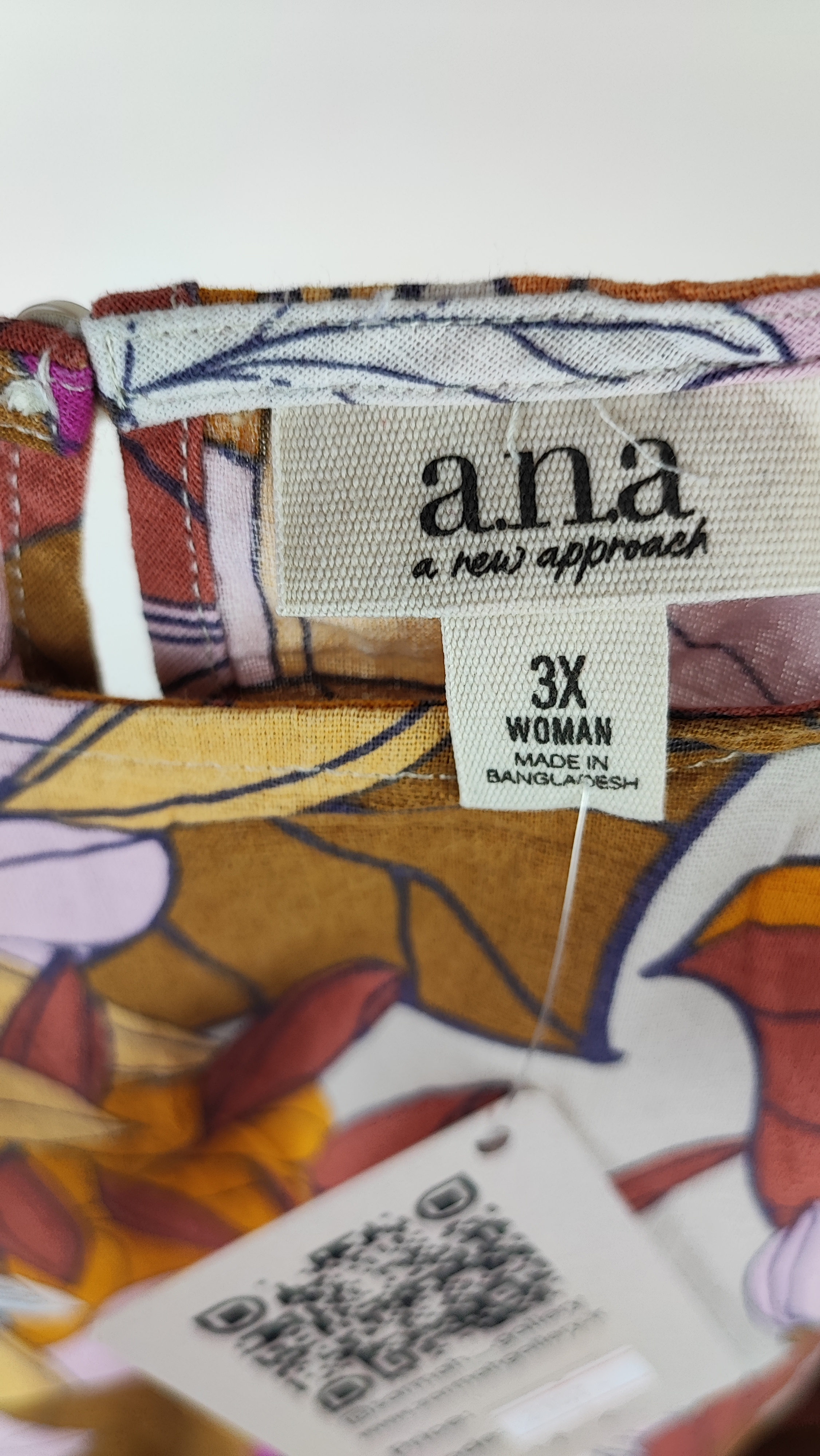 تاپ زنانه سایزبزرگ استوک اروپایی اورجینال برند ana طرحدار ساحلی خنک نخی کتان