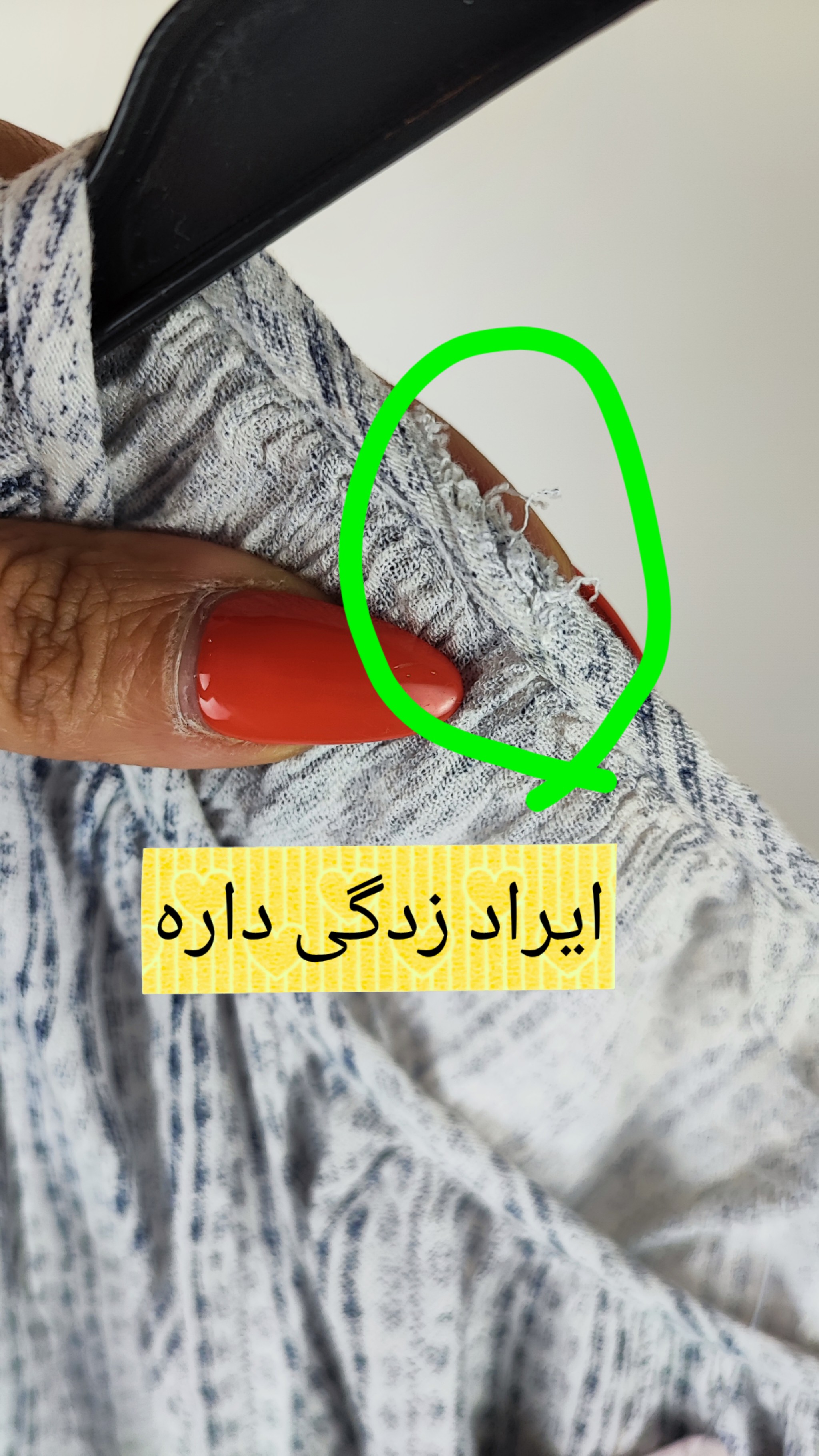 شومیز زنانه سایزبزرگ استوک برند اولد نیوی رنگ روشن طرحدار مناسب استایل کژوال تابستانه