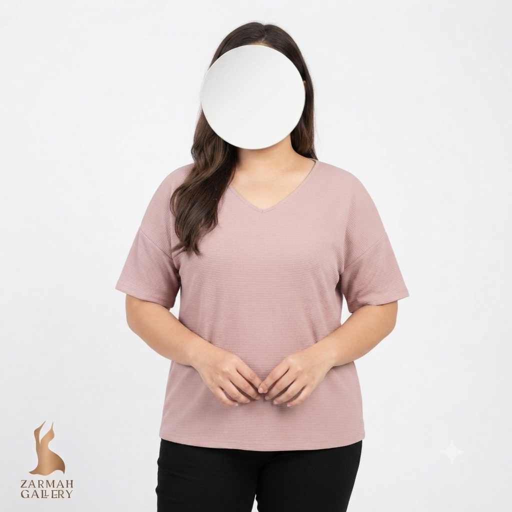 تیشرت زنانه سایز بزرگ وارداتی کد ۳۲۸۸ به رنگ صورتی ملایم با کیفیت