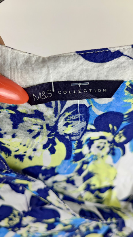 شومیز زنانه سایز بزرگ برند M&S با طرح گلدار آبی و زرد کد ۳۳۱۱ مناسب استایل کژوال
