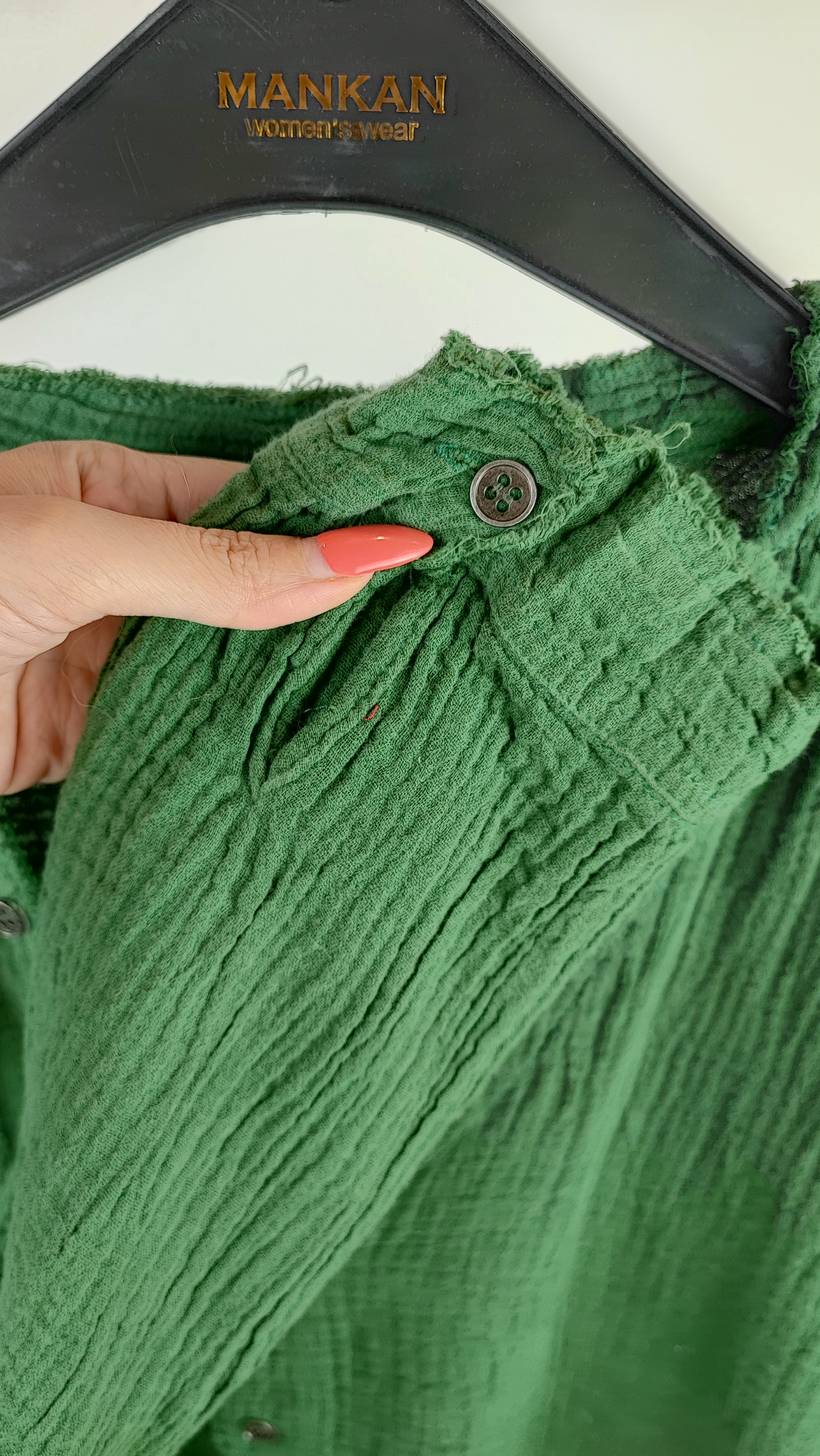 شومیز زنانه استوک وارداتی رنگ سبز صدری مناسب سایز بزرگ فروشگاه زرماه گالری