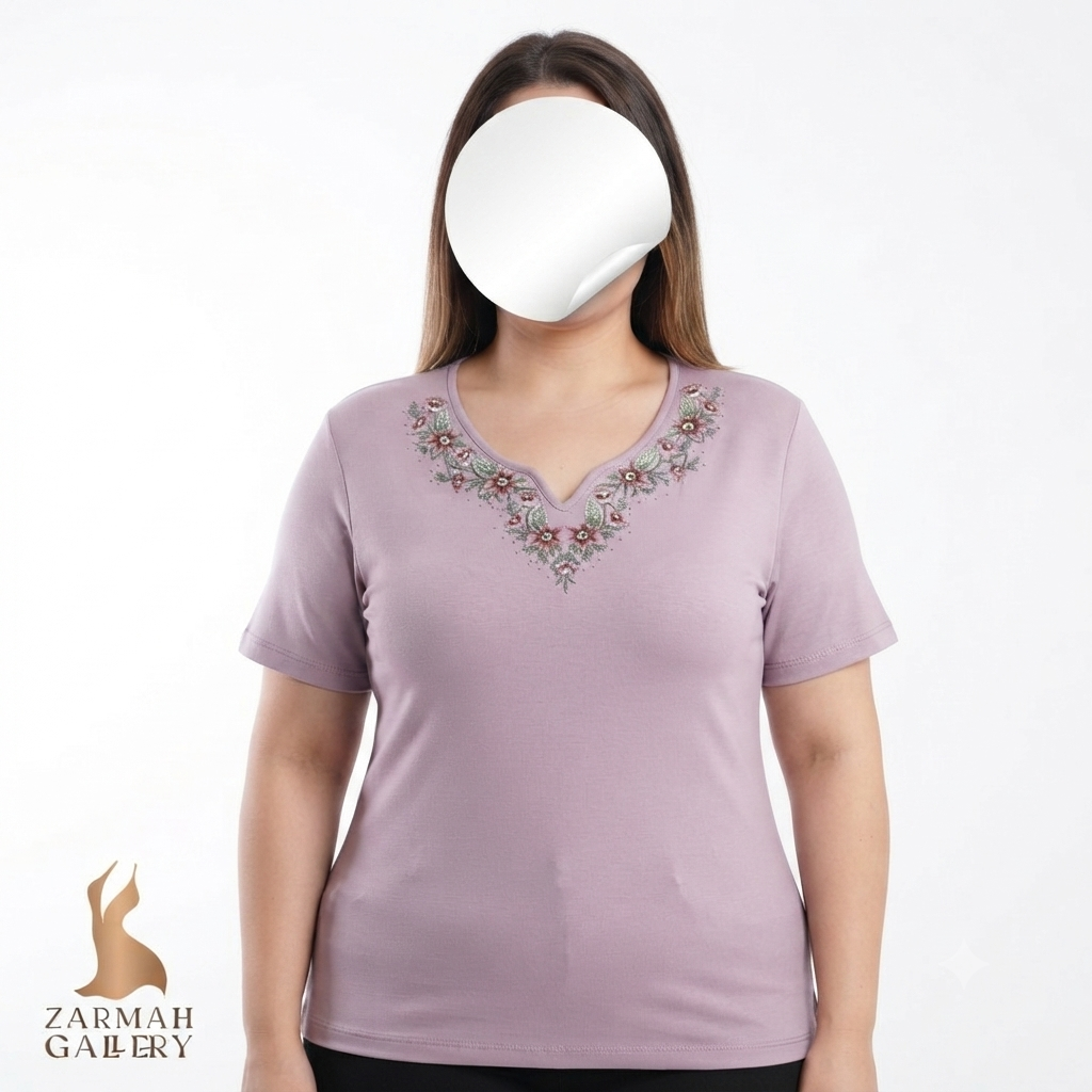 تیشرت زنانه سایز بزرگ برند دوگل با گلدوزی ظریف، جنس خنک و باکیفیت مناسب استایل روزمره و مجلسی سایز بزرگ