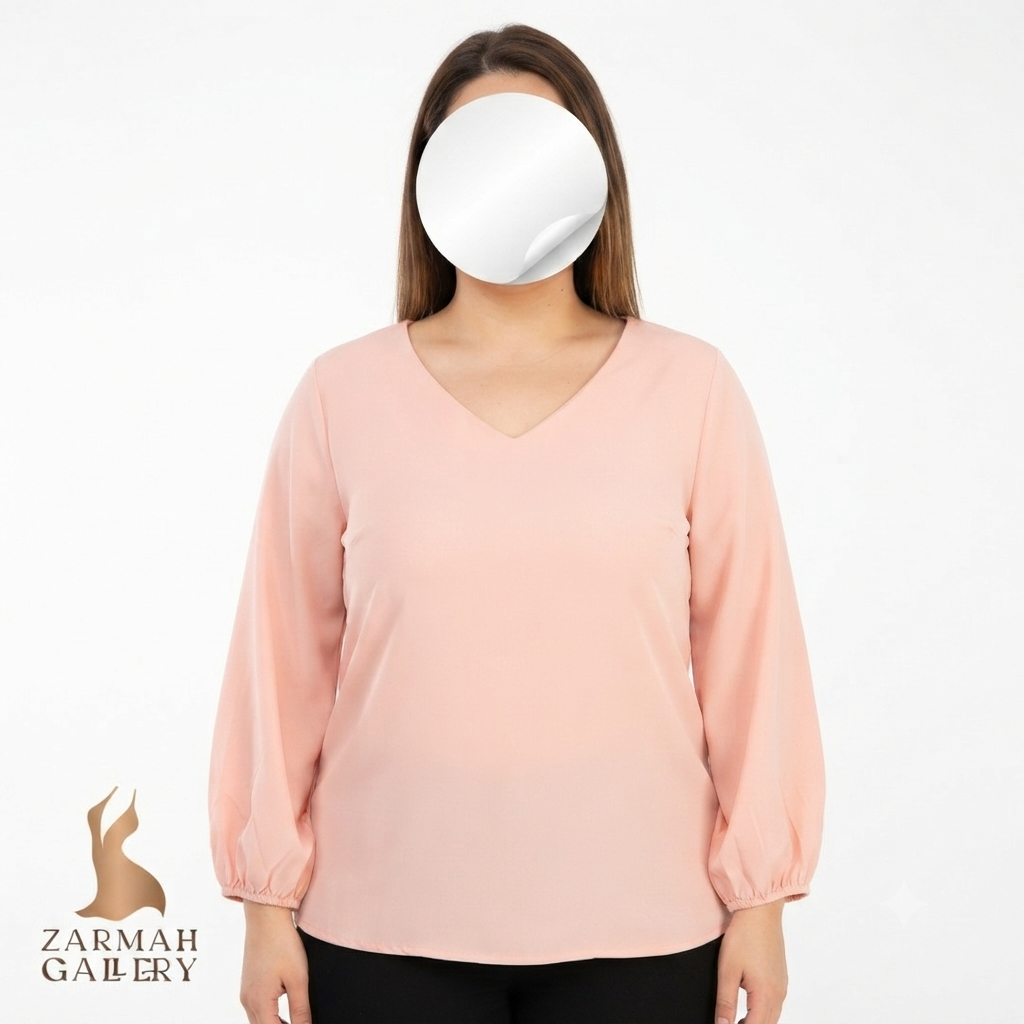 بلوز سایز بزرگ زنانه استوک وارداتی رنگ صورتی ملایم یقه گرد ساده با آستین سه ربع مناسب استایل روزمره