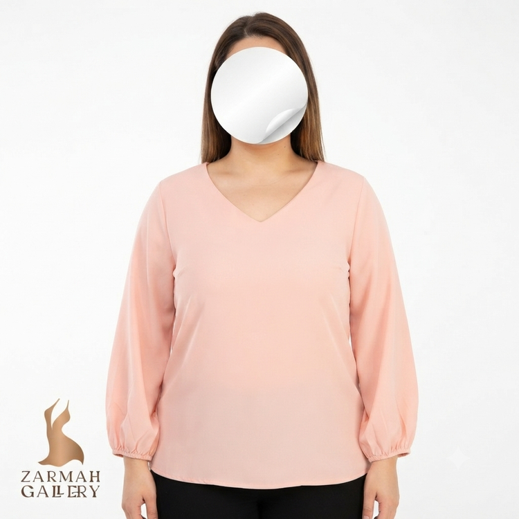 بلوز سایز بزرگ زنانه استوک وارداتی رنگ صورتی ملایم یقه گرد ساده با آستین سه ربع مناسب استایل روزمره